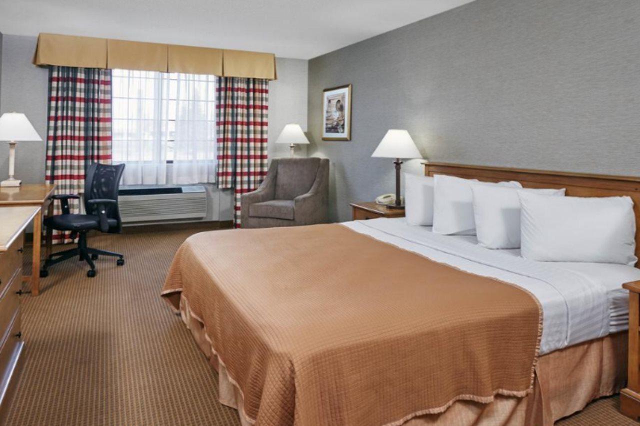 Madison Plaza Hotel Eksteriør billede